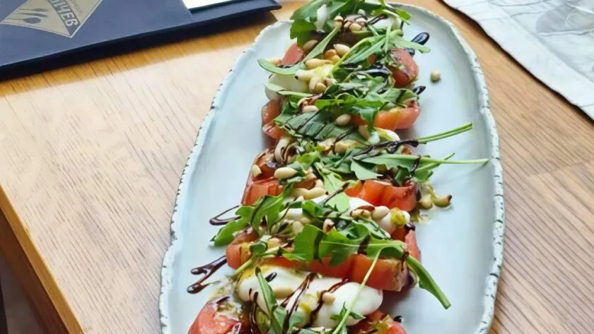 салата Капри